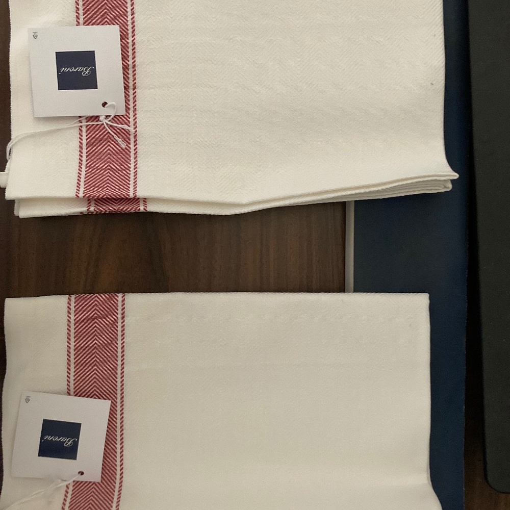Baroni Classic Italian Kitchen Towel NWT